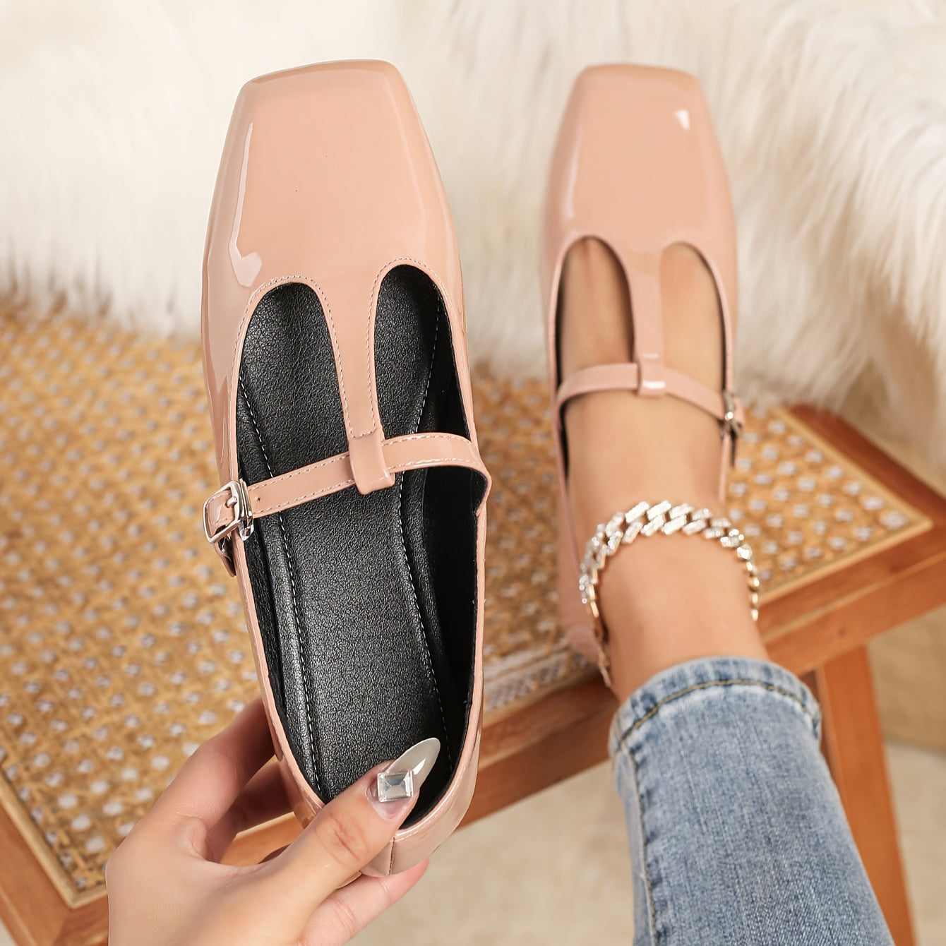 Chic Flat Mary Janes