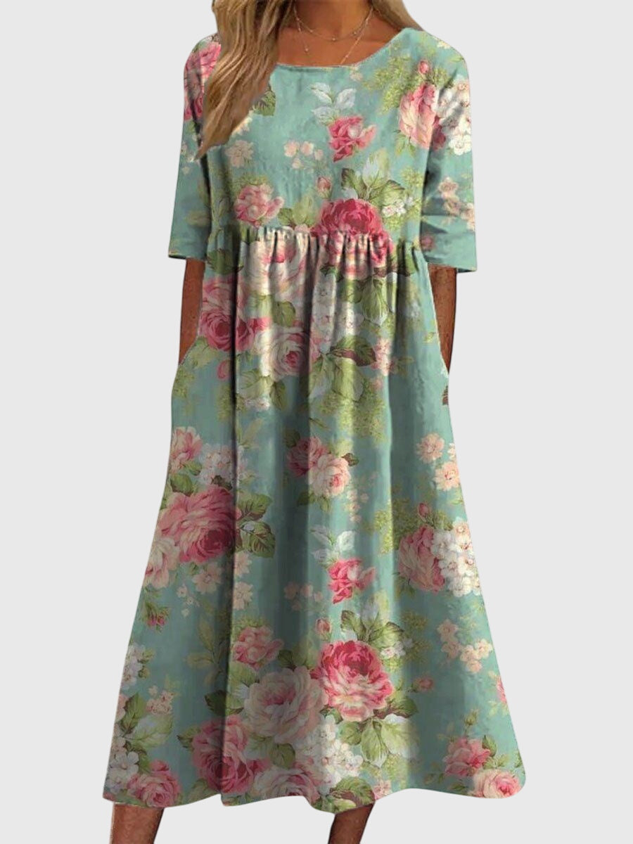 Chic Flattering Floral Dress