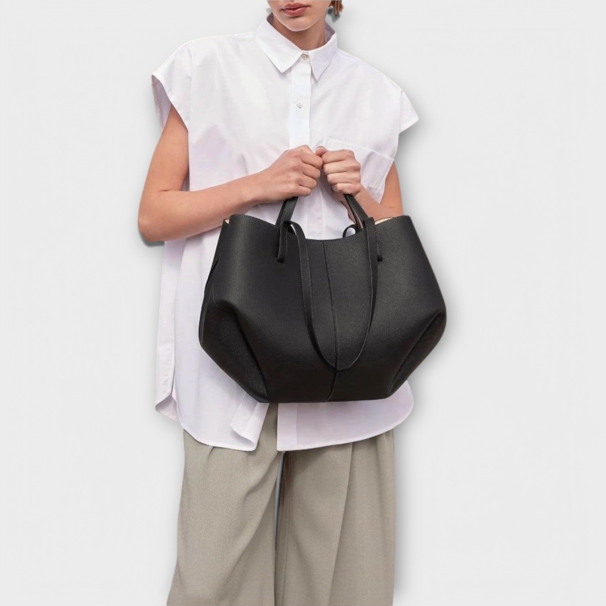Chic Aura Bag