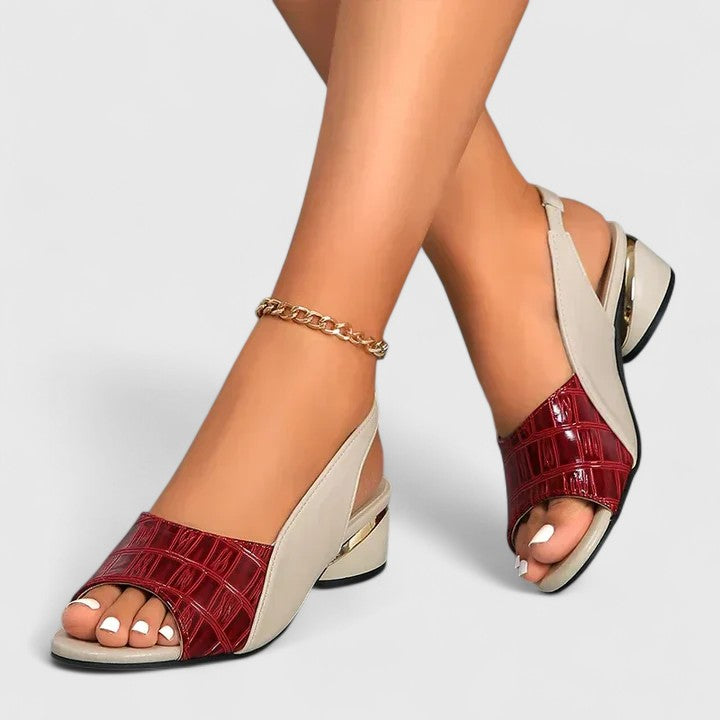 Chic Leather Strappy Sandals