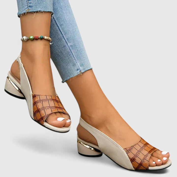 Chic Leather Strappy Sandals