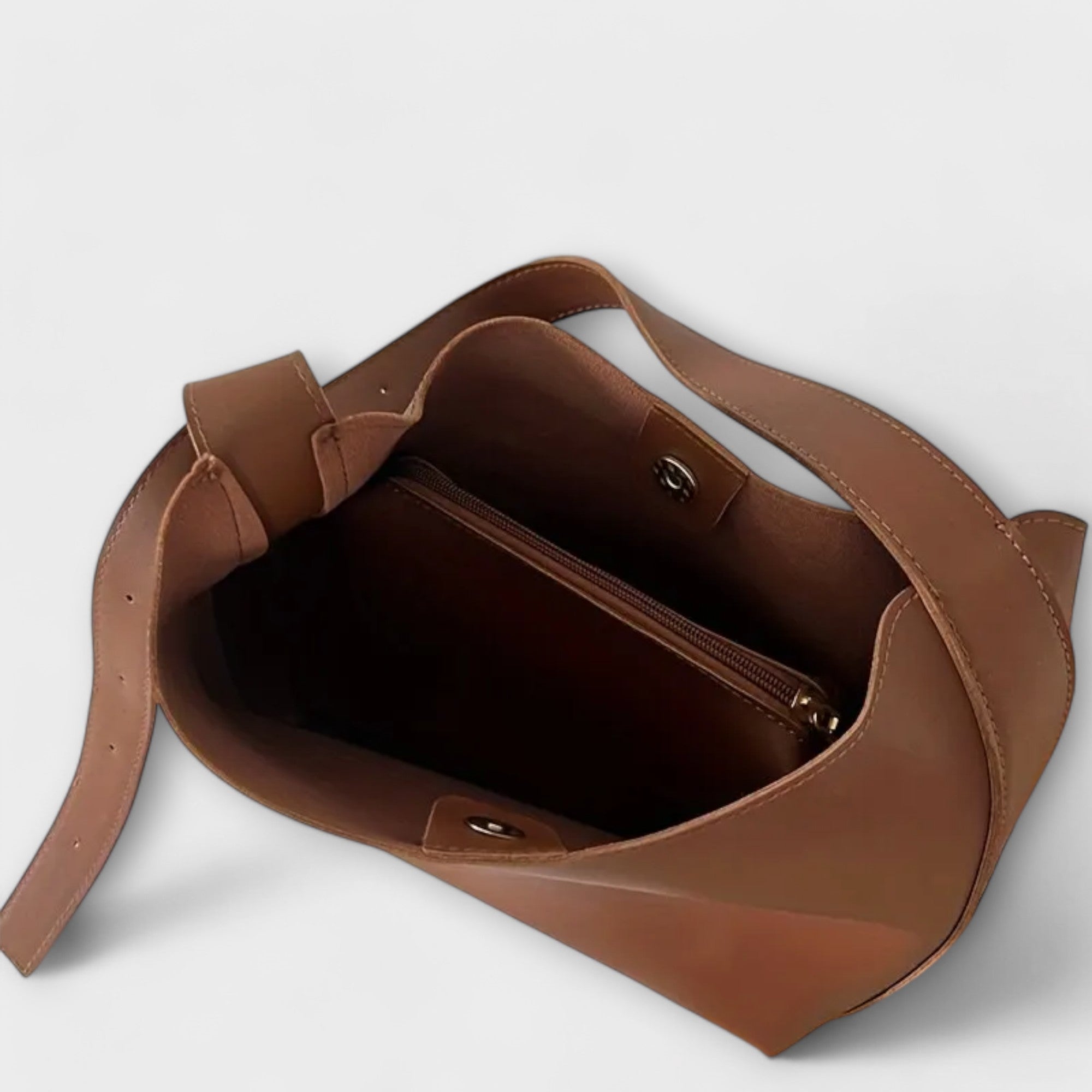 Chic Leather Shoulder Bag