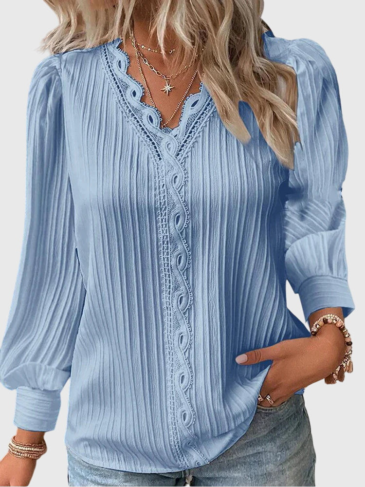 Chic Pullover Blouse