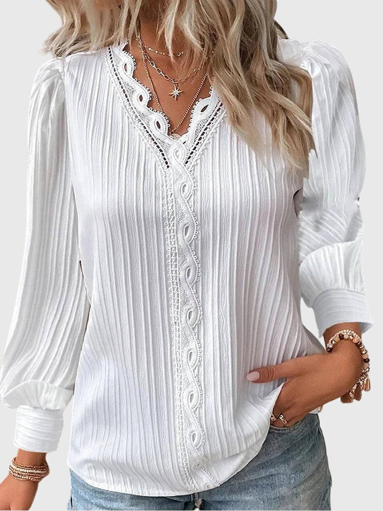Chic Pullover Blouse