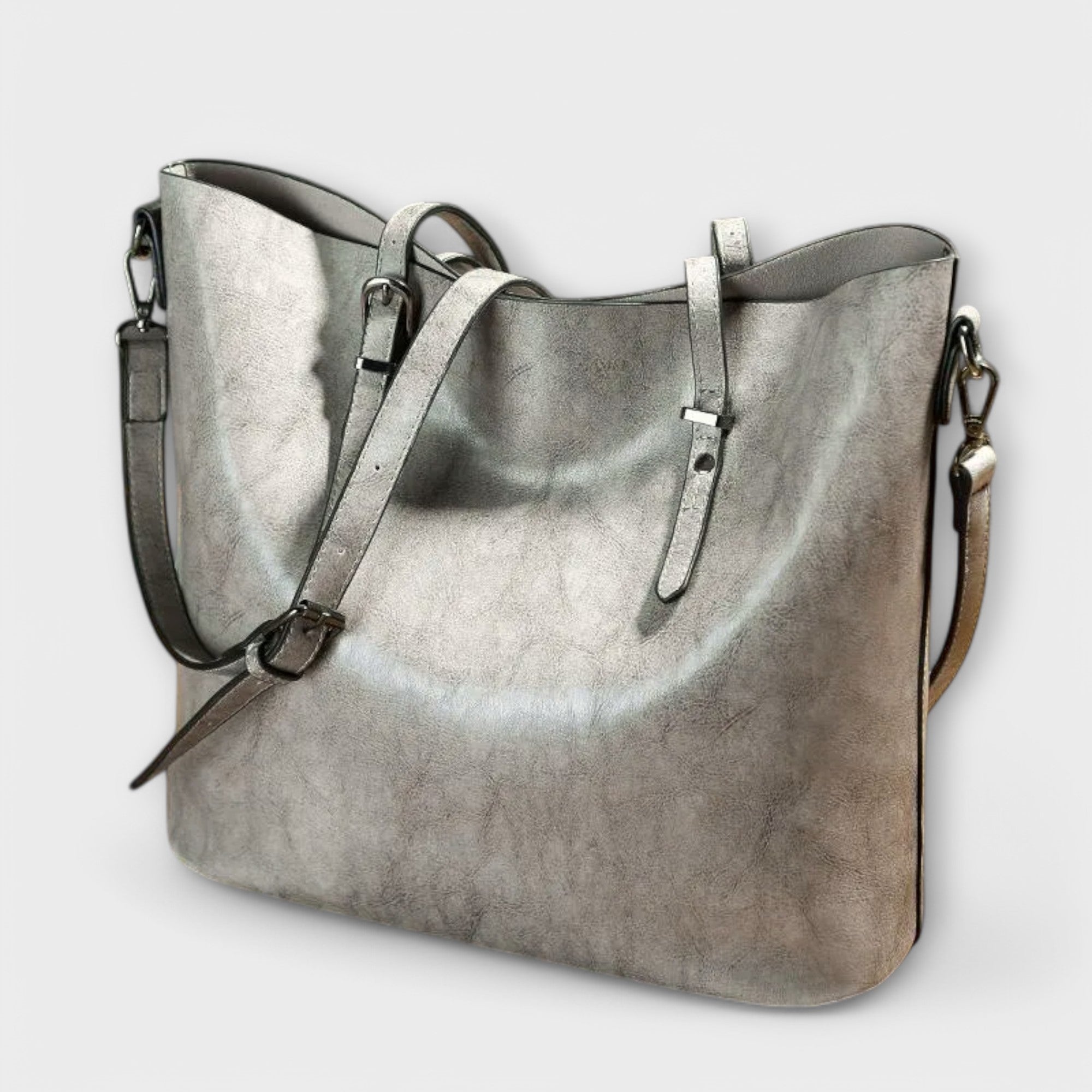 Retro Chic Shoulder Bag