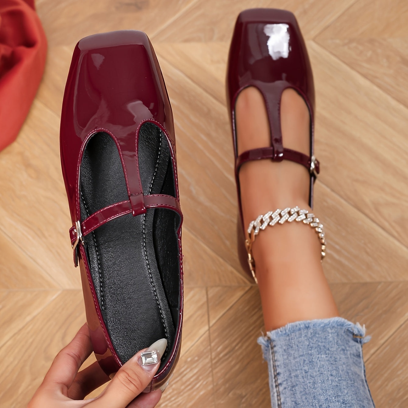 Chic Flat Mary Janes