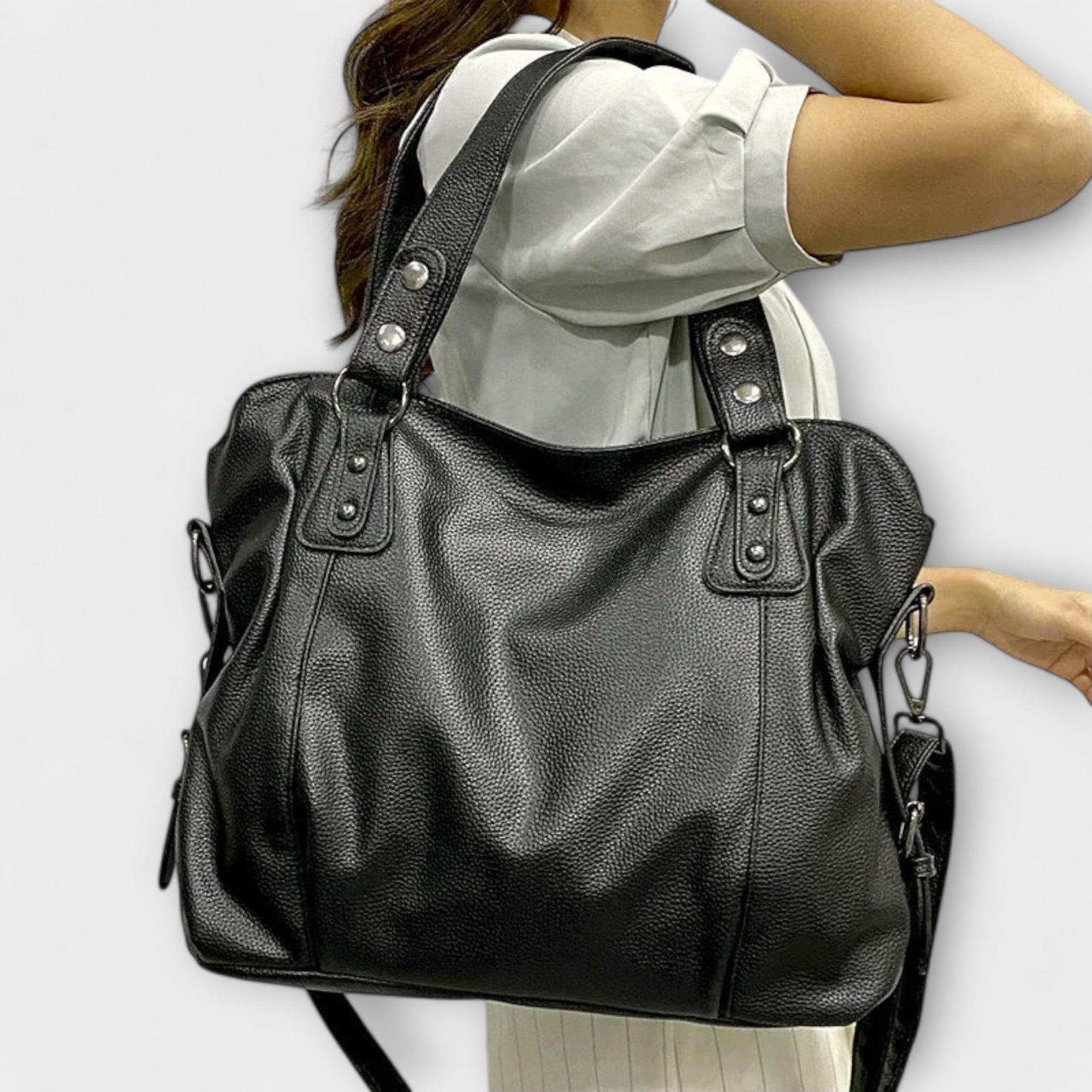 Chic Hobo Shoulder Bag