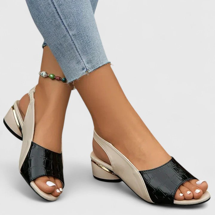 Chic Leather Strappy Sandals