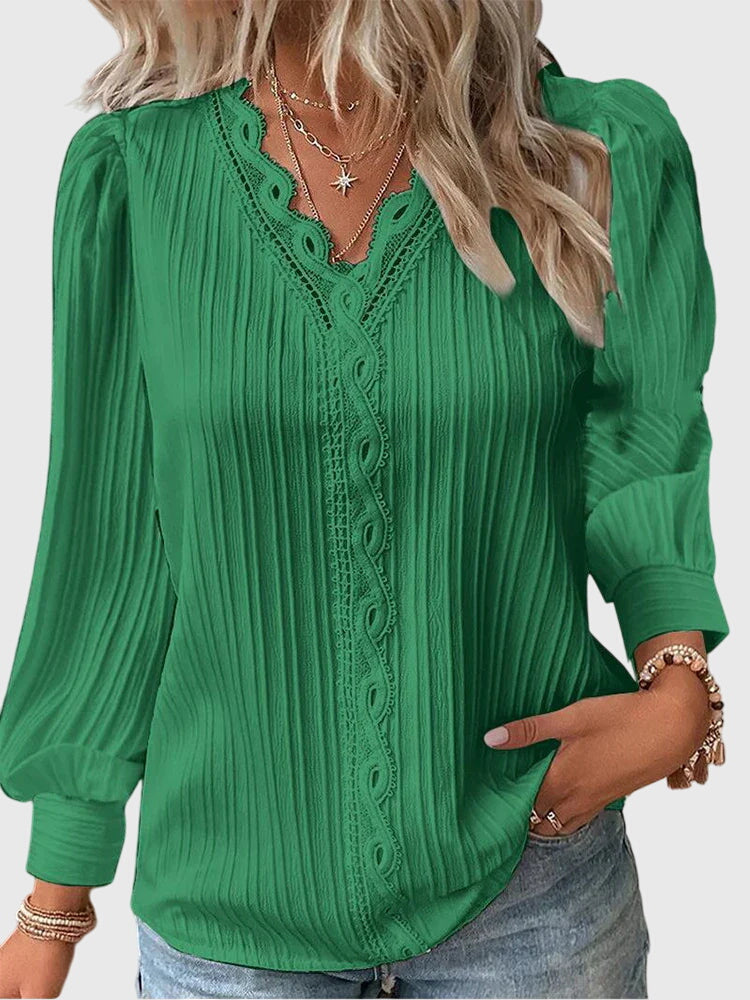 Chic Pullover Blouse